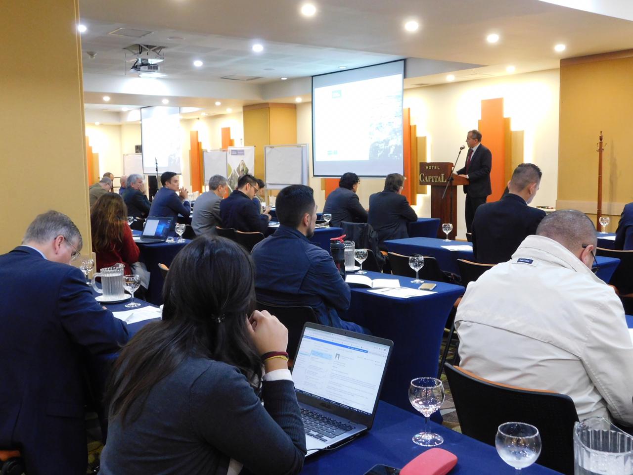 Colombia consolida la Estrategia Nacional de Movilidad Eléctrica