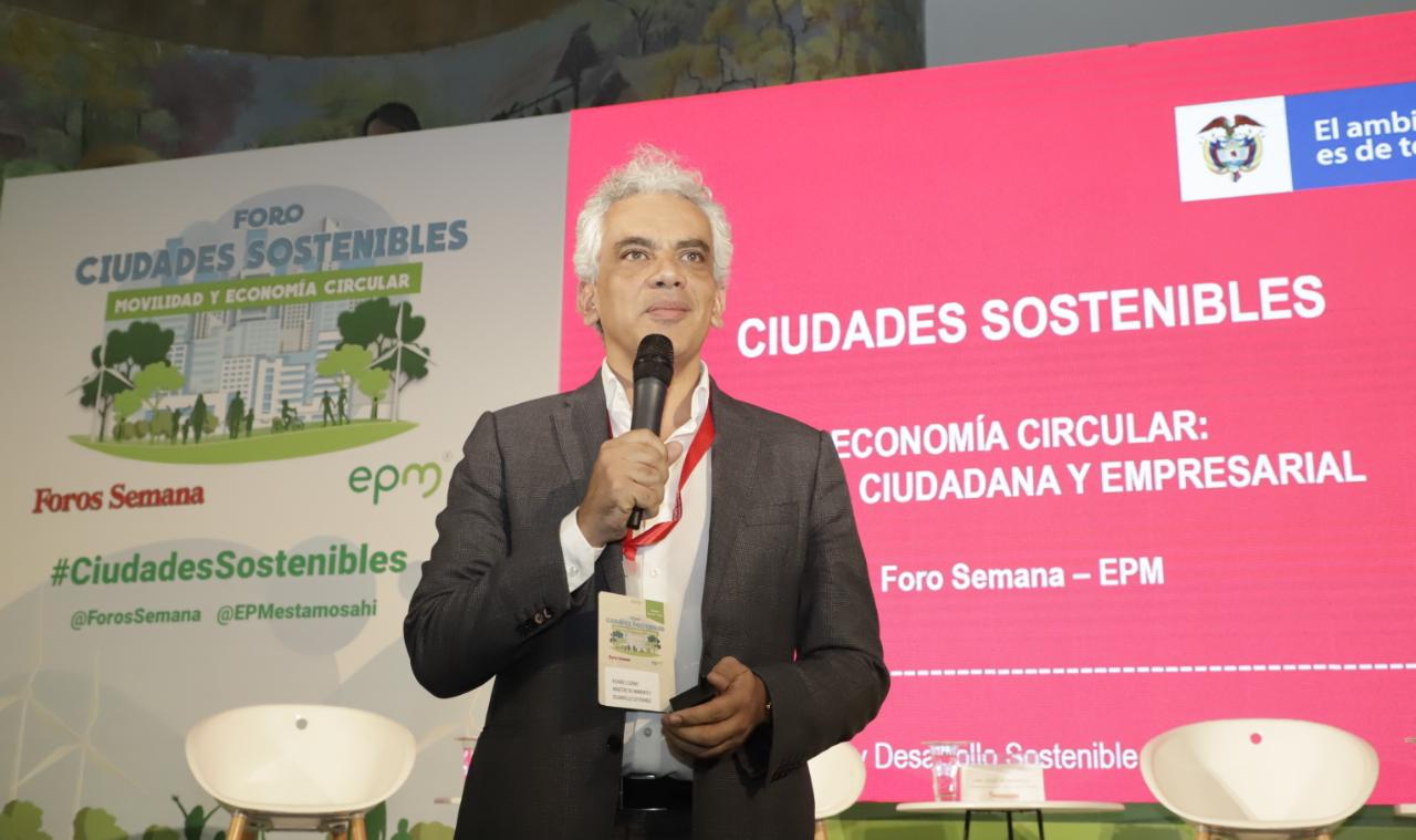 Colombia ofrece apoyo a Brasil para combatir incendios en el Amazonas