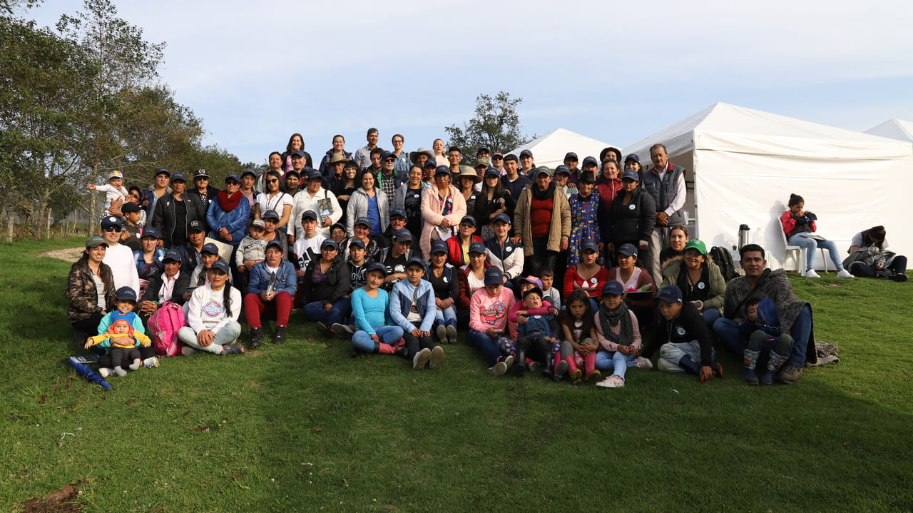 Proyecto de adaptación al cambio climático ejecutado por Minambiente en la Alta Montaña de Cundinamarca, apoya a campesinos para ejercer ciencia comunitaria
