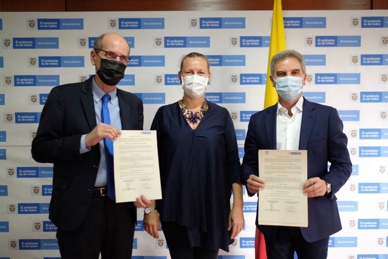 Minambiente firmó alianza con instituto sueco para una mejor gestión del agua en el país