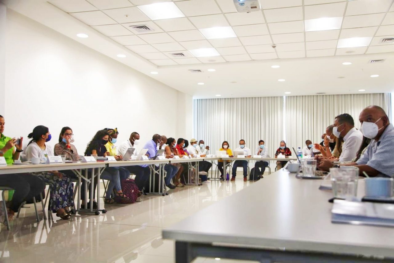 Minambiente invertirá 2000 millones de pesos en la descontaminación del río Atrato