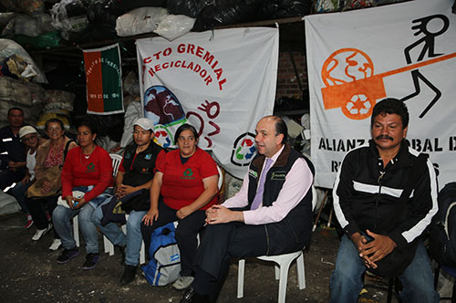 Minambiente y recicladores analizarán problemática del sector reciclador