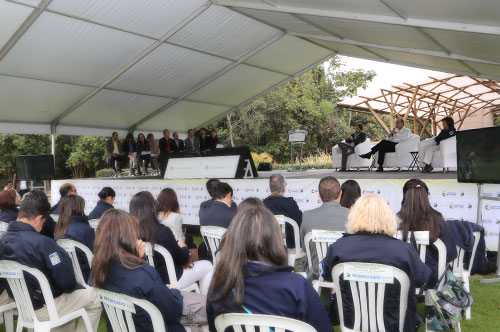 Minambiente y Parques Nacionales Naturales rindieron cuentas a la ciudadanía 2014-2015