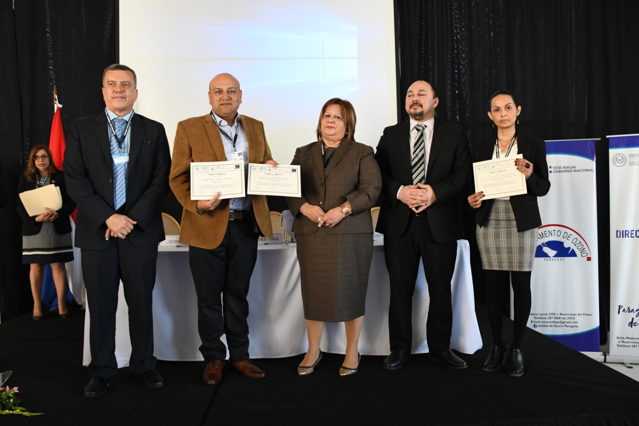 ONU premia a MinAmbiente por su trabajo para la protección de la capa de ozono