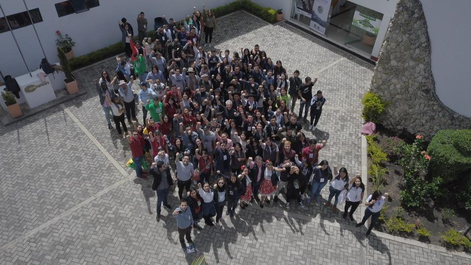 Ministro Ricardo Lozano lideró el décimo Encuentro Nacional de Jóvenes de Ambiente