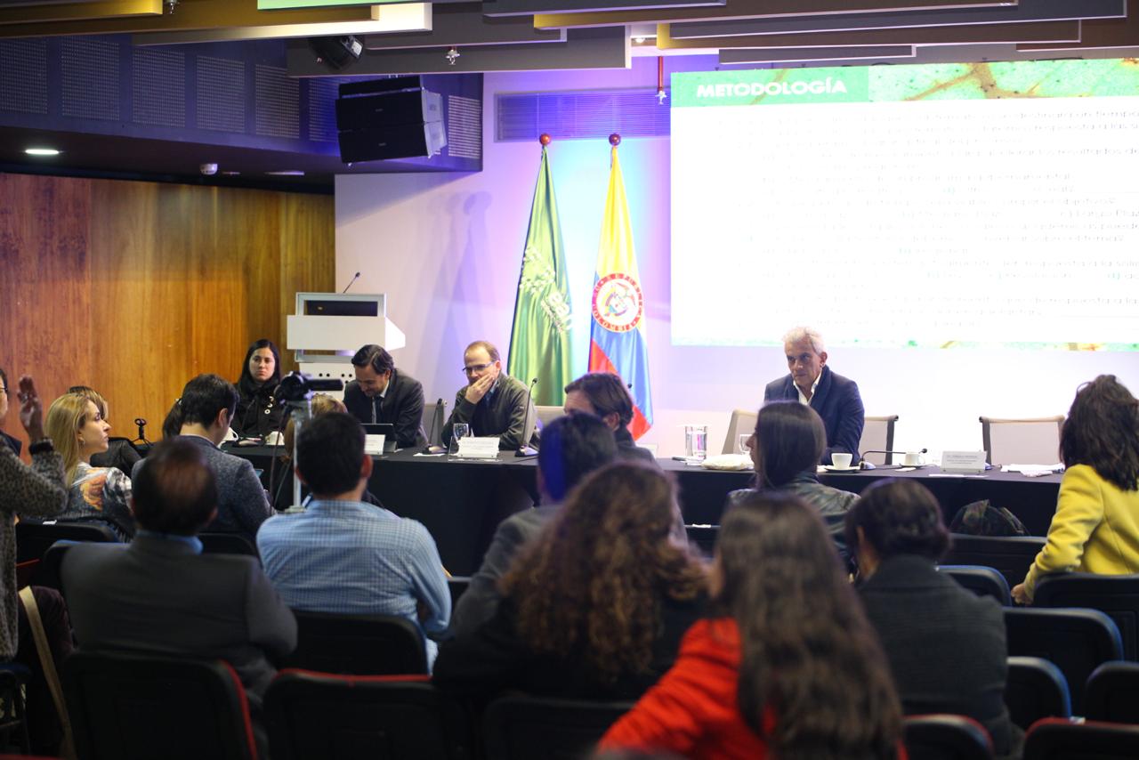 Avanza el diálogo ambiental en el marco de la Gran Conversación Nacional