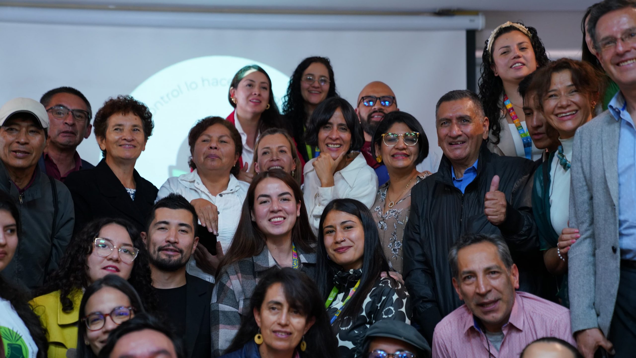 MinAmbiente promovió participación de más de 300 personas para ejercer control social ambiental