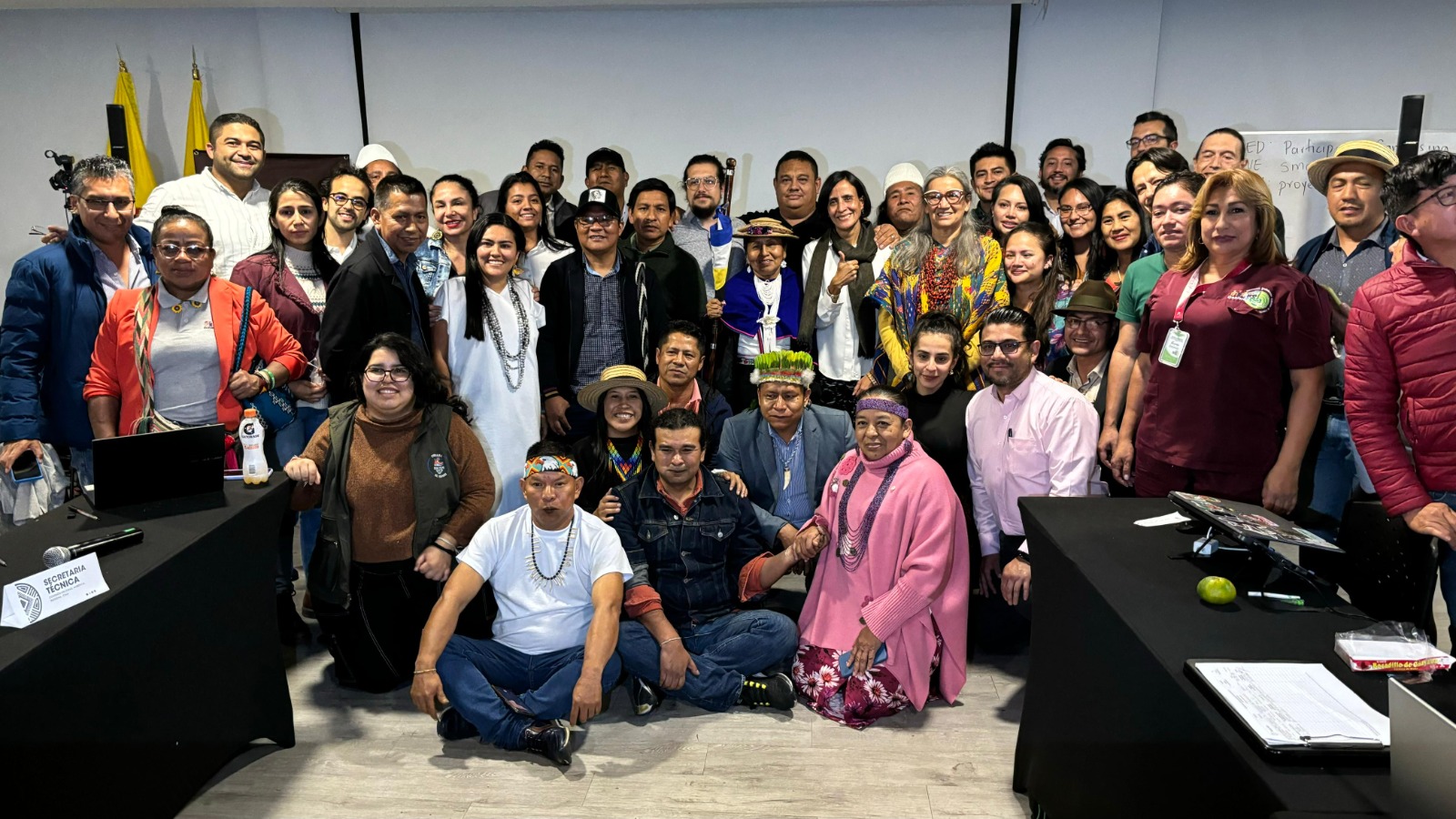 Minambiente y pueblos indígenas logran histórico acuerdo para la protección de los ecosistemas