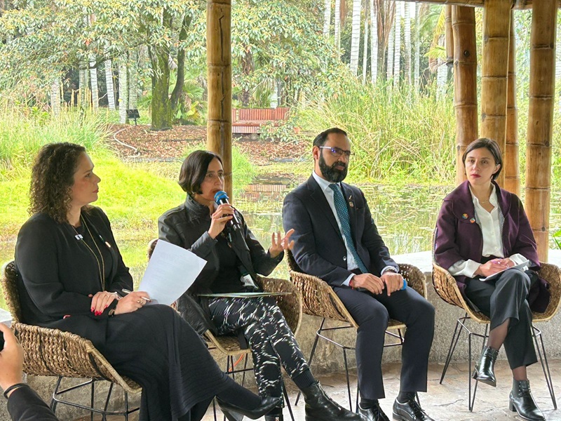 Este Gobierno va a dejar la estructura financiera para la transición económica: Minambiente