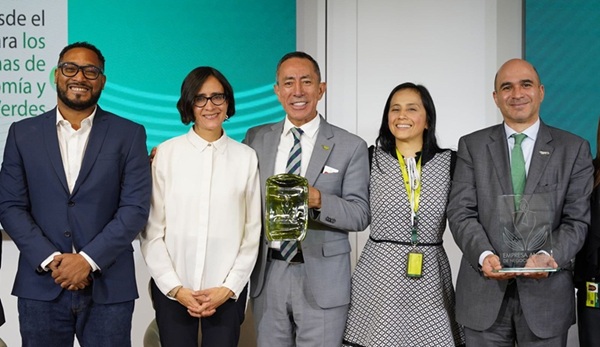 Minambiente lanza iniciativas para fortalecer la bioeconomía de la mano con el sector empresarial