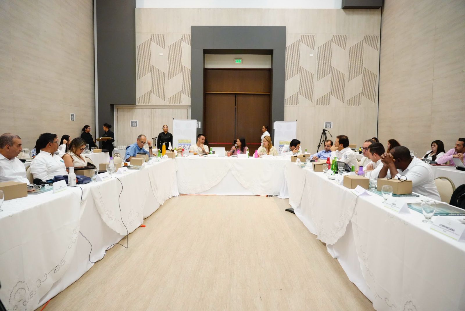 Ministra Lena y el SINA unen fuerzas para transformar la agenda ambiental del Caribe e Insular